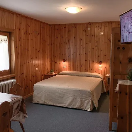 Meublè Sci Sport Hotel 3*